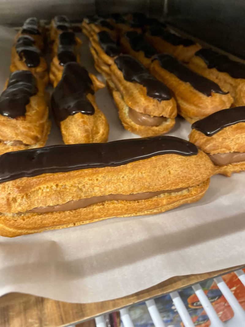 Eclair au chocolat